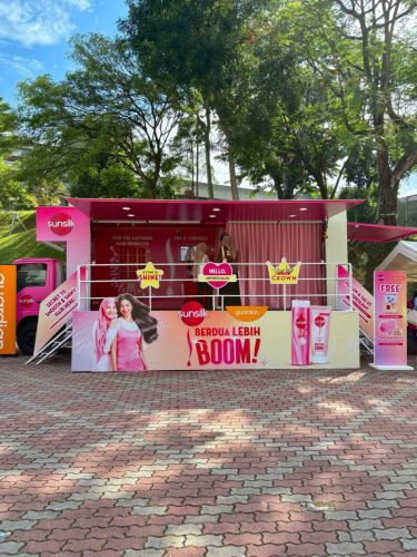 Sunsilk Truck Activation